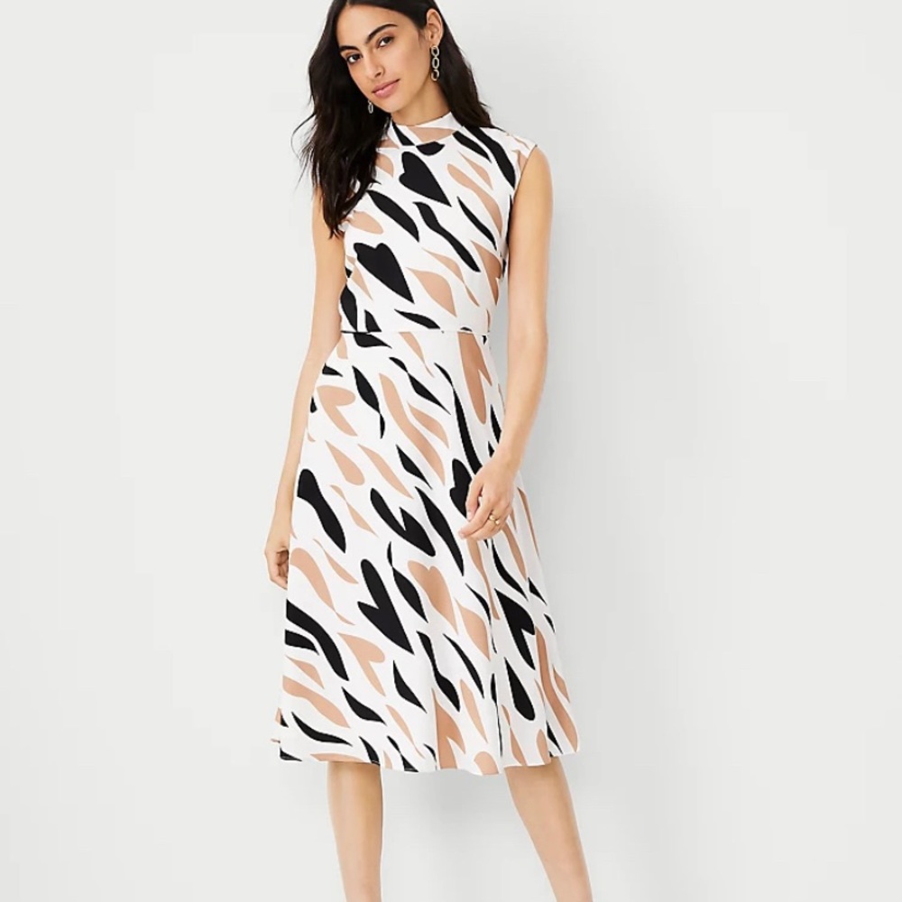 Ann Taylor EUC midi dress size 6